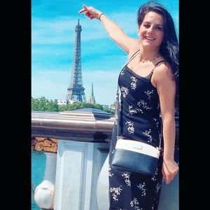 Meet your Posher, Roxanna